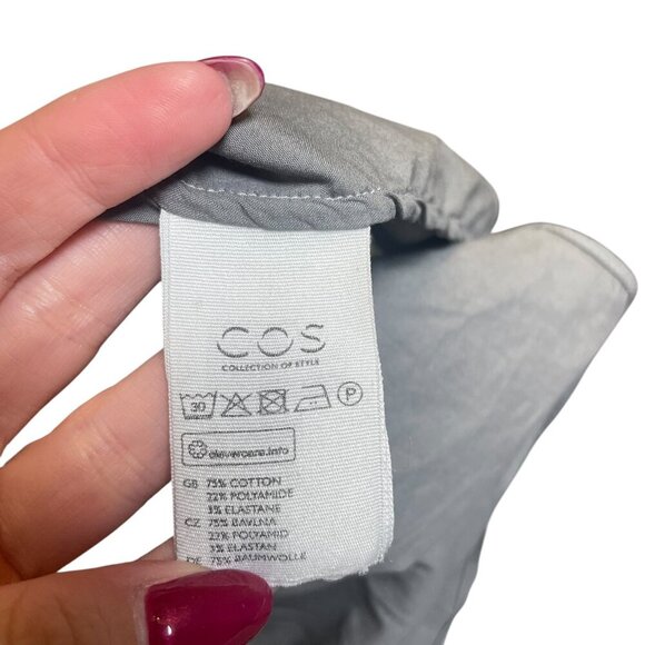 COS Gray Short Sleeve Button-Up Shirt Women’s Size 6 EUR 36 Cotton Blend Minimal - Picture 3 of 7